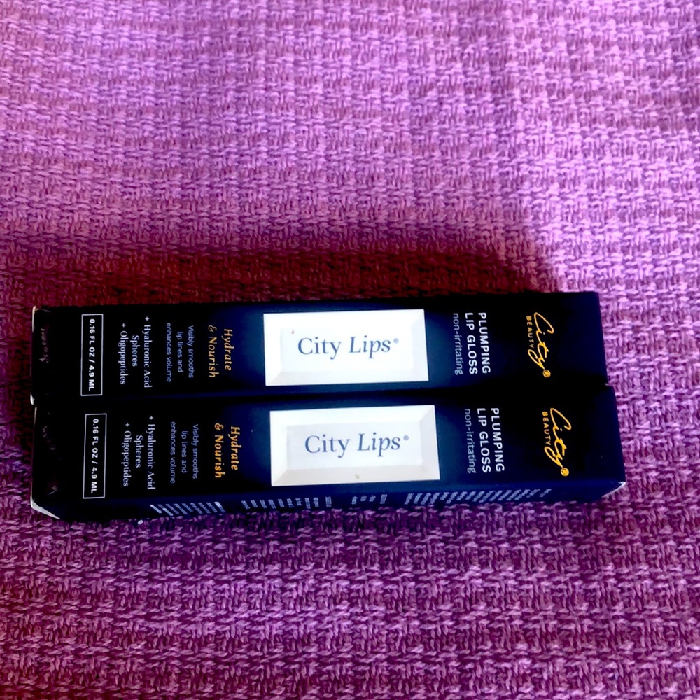 City Beauty Plumping, clear, lip gloss.